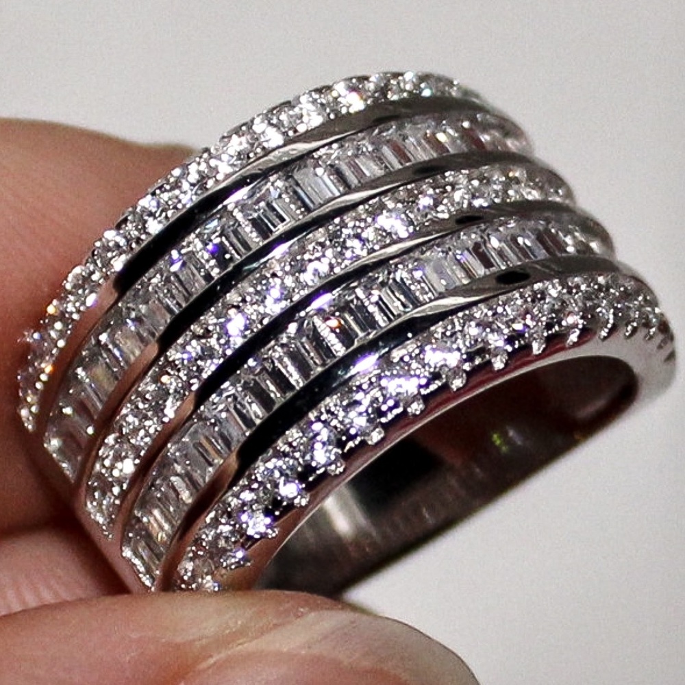 Solid 925 Stamped Silver 8.6ct White Sapphire Ring - Picture 3 of 6